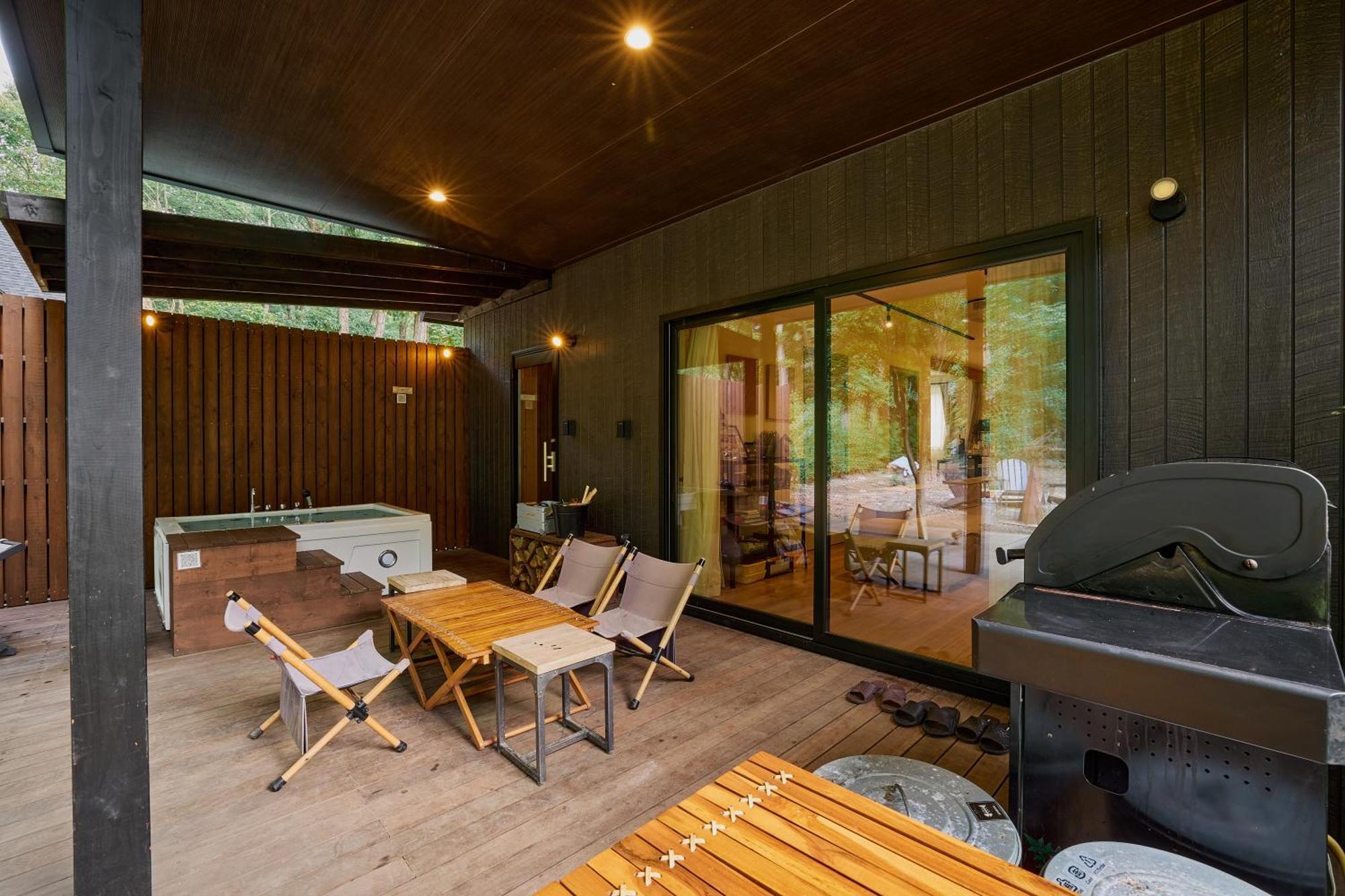 Sauna Forest Cabin 軽井沢 御代田　Mori-Asobi Oiwake Zewnętrze zdjęcie
